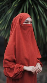Shafa Dress by Ryanda - Image 7